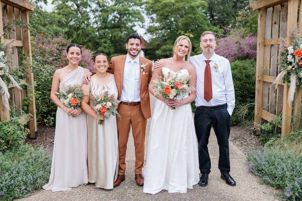 Peoria-Zoo-Bridal-Party