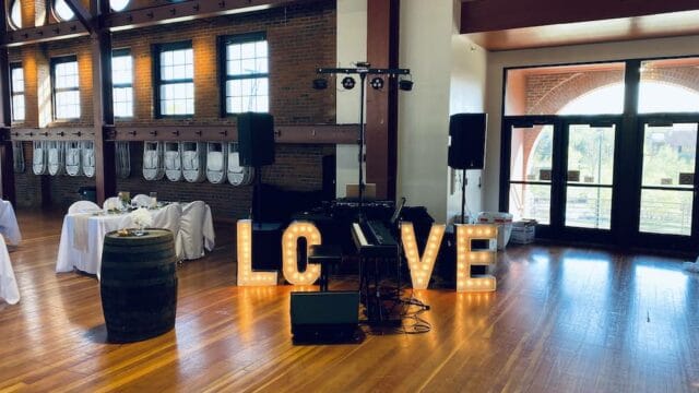 Music by Cory Brown Artisans Wedding
