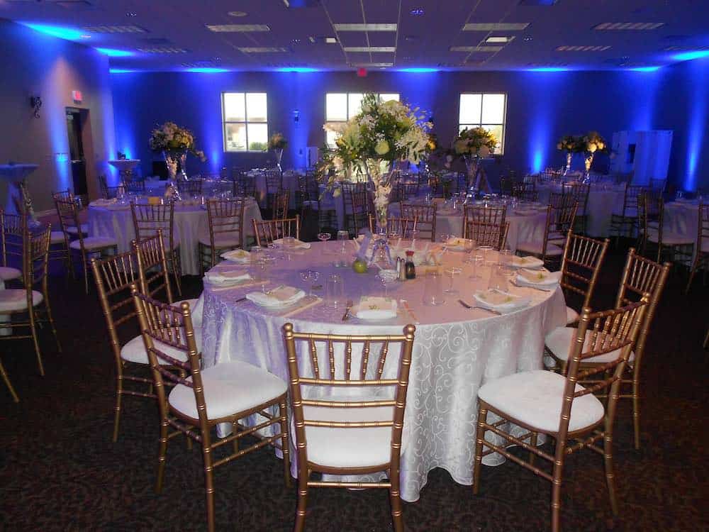 Five-Points-Washington-Reception-Blue-Uplights