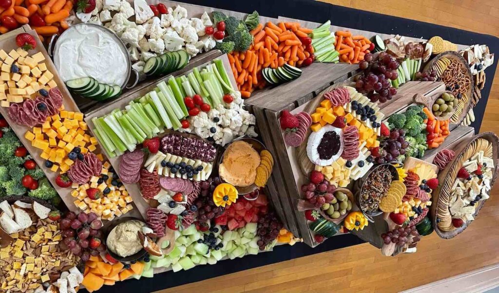 Countryside-Banquet-Board-