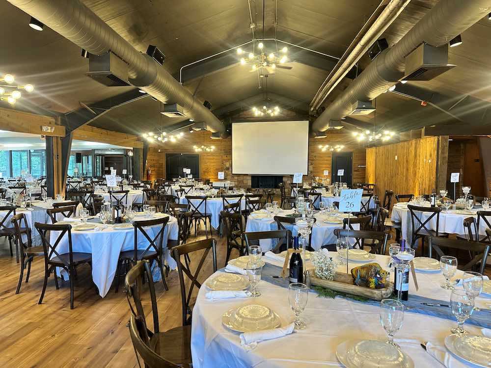 Wildlife-Prairie-Park-Wedding-Reception