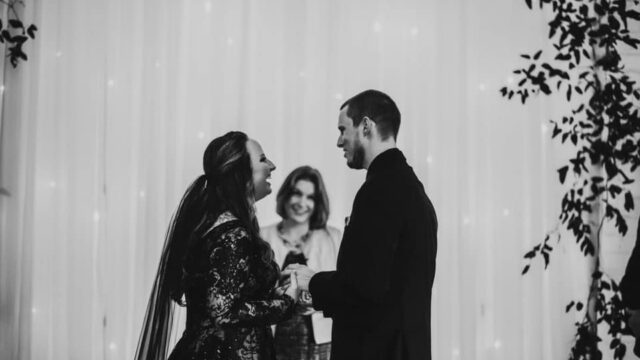 Sweet-Simple-Ceremonies-by-Tonya-jayme-wedding