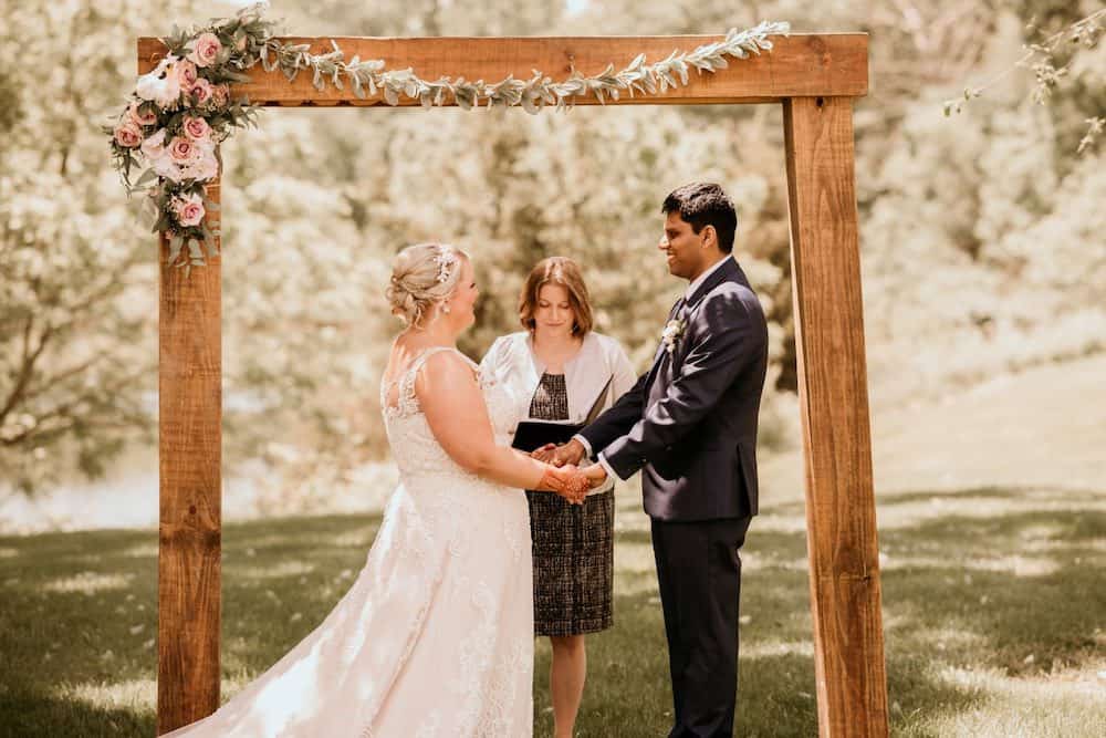 Sweet-and-Simple-Ceremonies-by-Tonya
