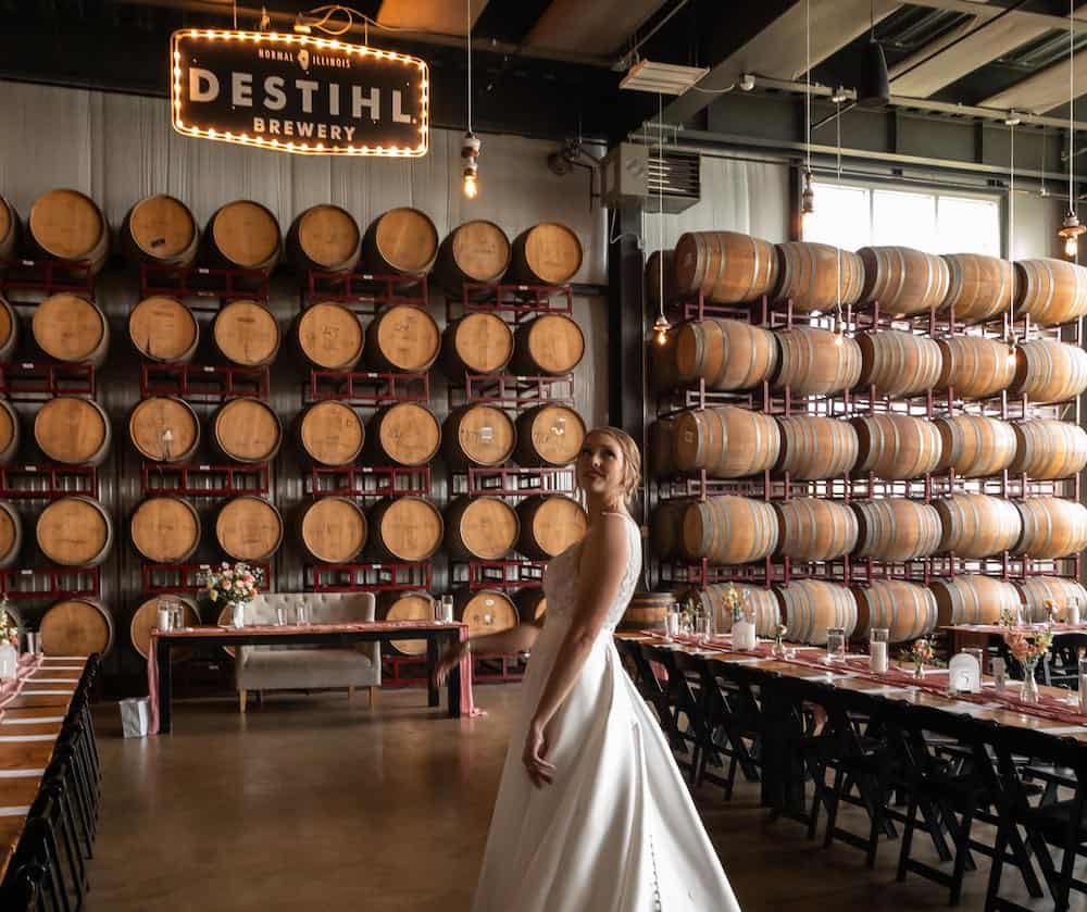 DESTIHL-Barrel-Room-Bride
